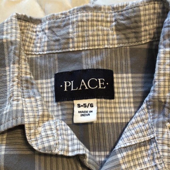 Children’s place button up collared shirt size 5/6 - Picture 2 of 6